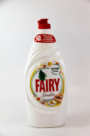 FAIRY 800ML ΥΓΡΟ ΠΙΑΤΩΝ SESITIVE ΧΑΜΟΜΗΛΙ